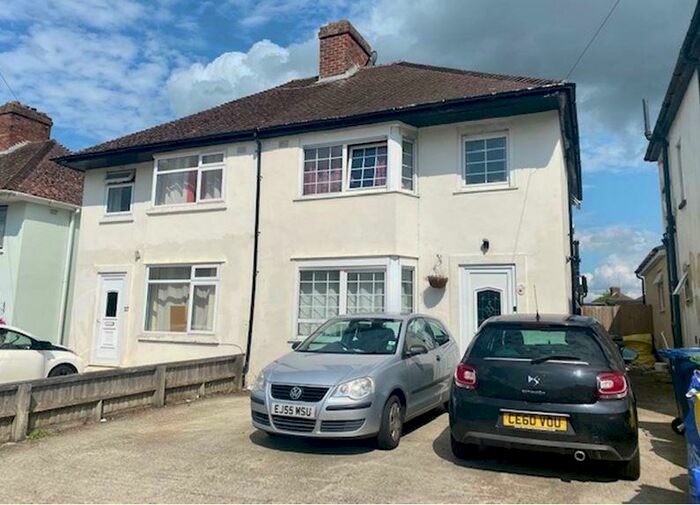 5 Bedroom Semi-Detached House To Rent In Crowell Road, East Oxford, Hmo Ready Sharers, OX4