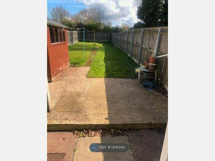 2 Bedroom Semi-Detached House To Rent In Kent Road, Wolverhampton, WV2