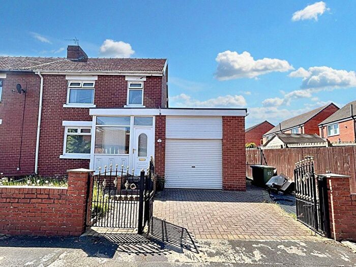 3 Bedroom End Of Terrace House For Sale In Grange Avenue, Easington, Peterlee, SR8