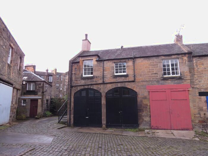 1 Bedroom Mews To Rent In Randolph Lane, City Centre, Edinburgh, EH3