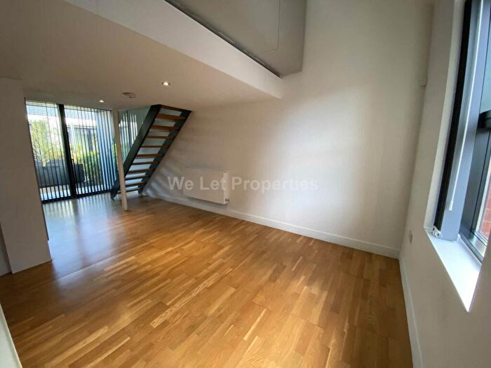 2 Bedroom House To Rent In Fir Street, Chimney Pot Park, M6