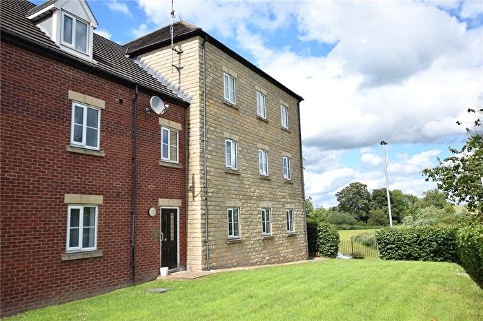 1 Bedroom Flat For Sale In Willow Way, Whinmoor, Leeds, LS14
