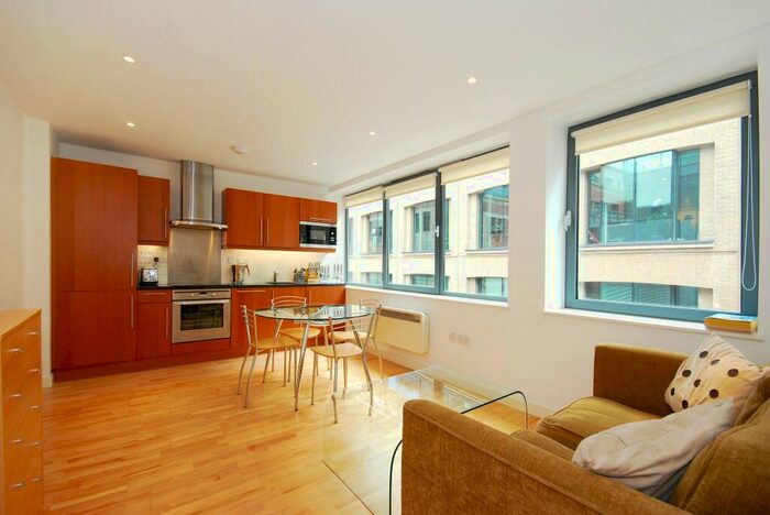 1 Bedroom Apartment To Rent In Fetter Lane, Epc:C, EC4