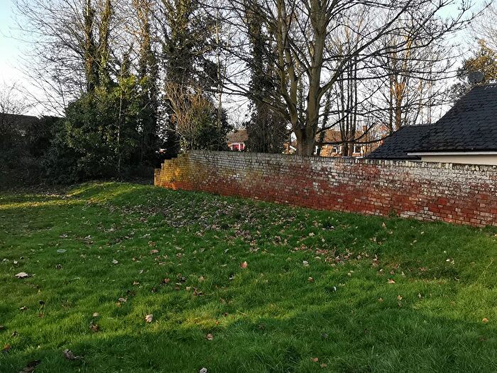 1 Bedroom Terraced House To Rent In Ethelbert Road, Canterbury, CT1