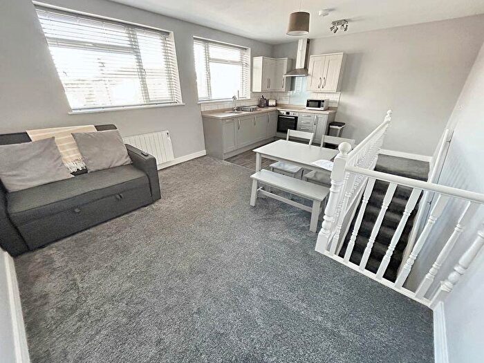1 Bedroom Flat For Sale In Bermondsey Place South, Great Yarmouth, NR30