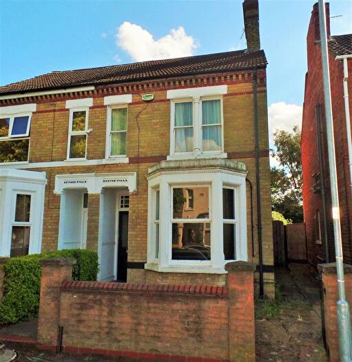 3 Bedroom Property To Rent In Huntly Grove, Off Park Road, Peterborough, PE1