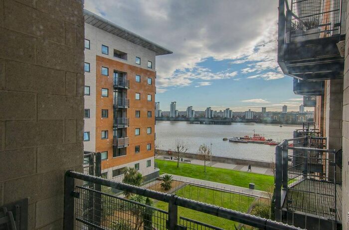 2 Bedroom Flat To Rent In Fishguard Way, Docklands, London, E16