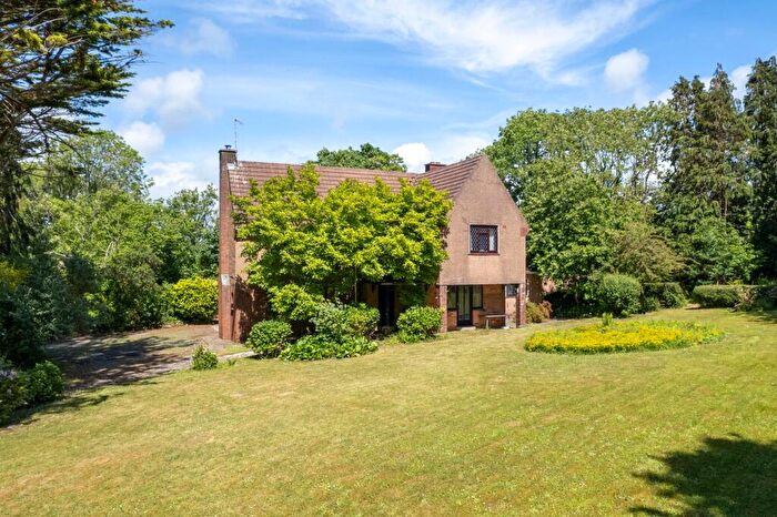 4 Bedroom Detached House For Sale In Longsdon, Uzmaston Road, Haverfordwest, SA61