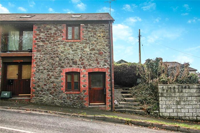 1 Bedroom End Of Terrace House To Rent In Victoria Mews, Holsworthy, Devon, EX22
