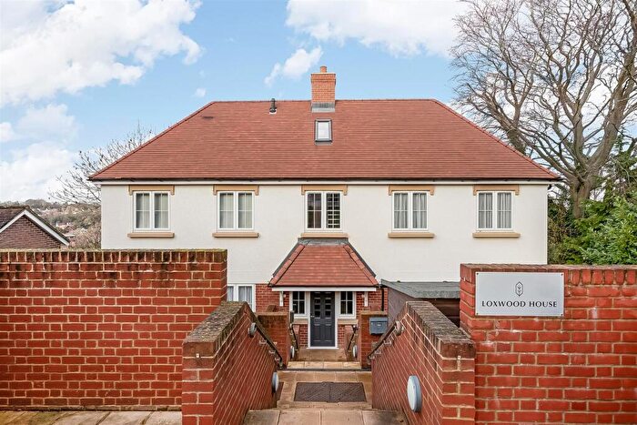 2 Bedroom Apartment For Sale In Purley Hill, Purley, CR8