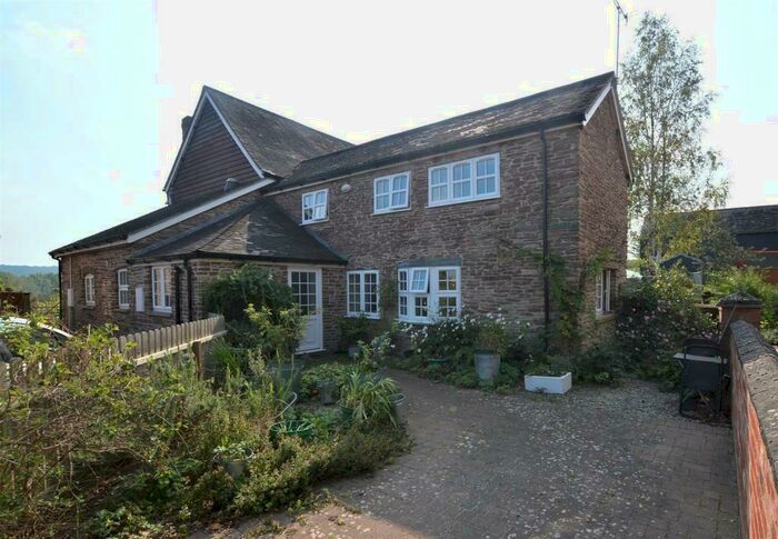 2 Bedroom Detached House To Rent In Leominster, Herefordshire, HR6