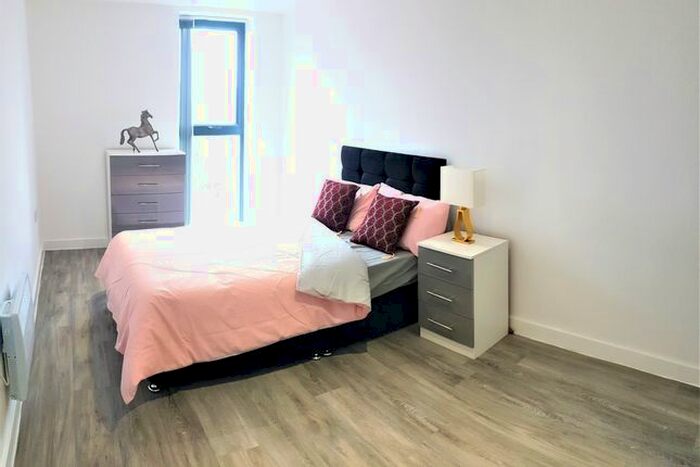 2 Bedroom Flat To Rent In Sherwood Street, Bed, Fallowfield, Manchester, M14
