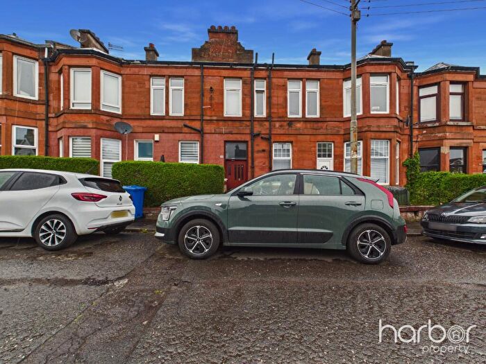 2 Bedroom Flat For Sale In Denbrae Street, Shettleston, Glasgow, City Of Glasgow, G32