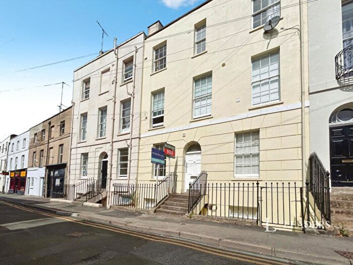 1 Bedroom House To Rent In Grosvenor Street, Cheltenham, GL52
