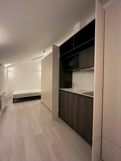 1 Bedroom Flat To Rent In Durham Road, London, SW20