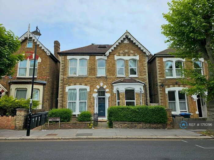 1 Bedroom Flat To Rent In Whitworth Road, London, SE25