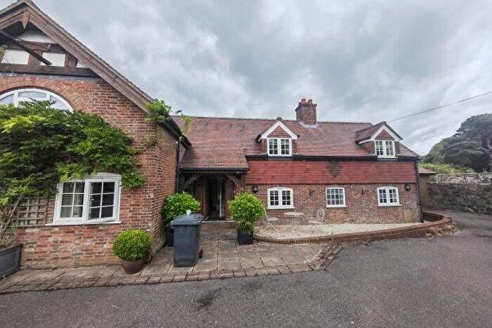 1 Bedroom Property To Rent In Burwash Road, Heathfield, TN21