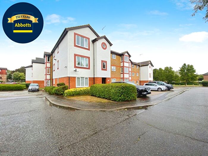 2 Bedroom Property To Rent In Ramshaw Drive, Chelmsford, CM2