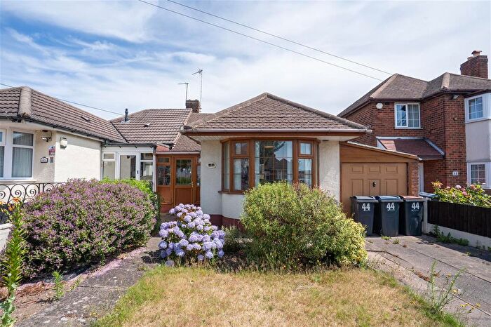 2 Bedroom Bungalow For Sale In Heathland Avenue, Birmingham, B34
