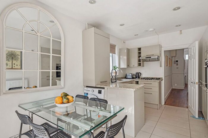 5 Bedroom Terraced House To Rent In Allestree Road, Fulham, SW6