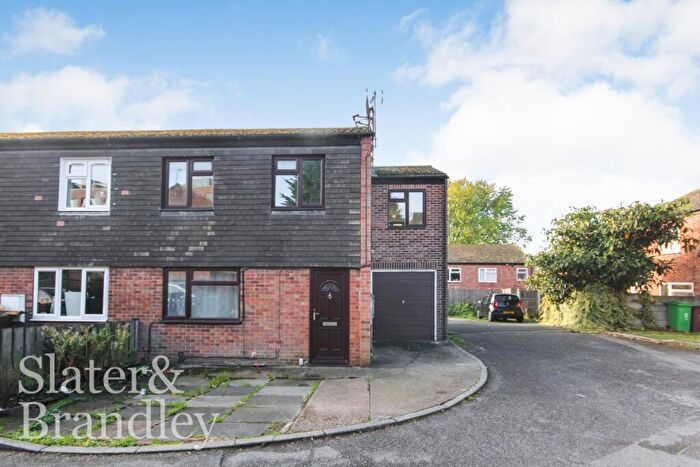 4 Bedroom End Of Terrace House To Rent In Old Mill Close, Nottingham, NG7