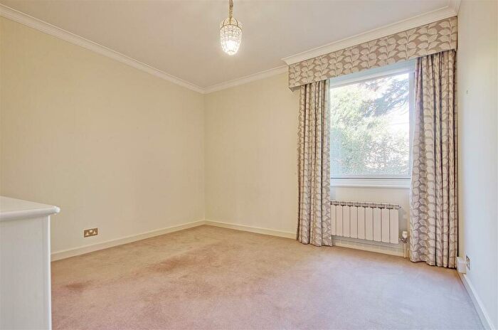 3 Bedroom Flat To Rent In Redwood Lodge, Grange Road, Cambridge, CB3