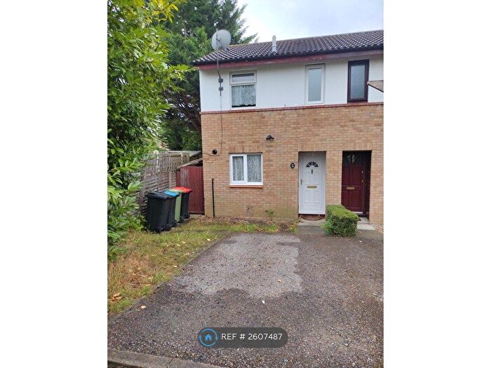 2 Bedroom Semi-Detached House To Rent In Wimbledon Place, Bradwell Common, Milton Keynes, MK13