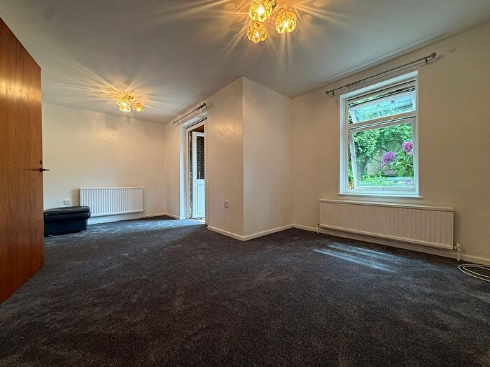 2 Bedroom Flat To Rent In St. Aldates, Oxford, OX1