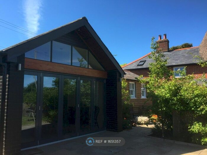 3 Bedroom Semi-Detached House To Rent In The Thicket, Leckhampstead, RG20