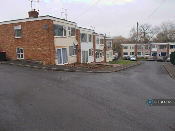2 Bedroom Flat To Rent In Mancetter, Atherstone, CV9
