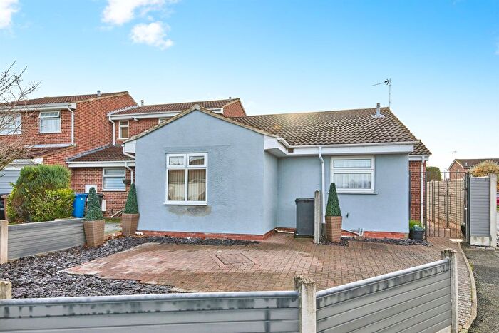 2 Bedroom Detached Bungalow For Sale In Simcoe Leys, Chellaston, Derby, DE73