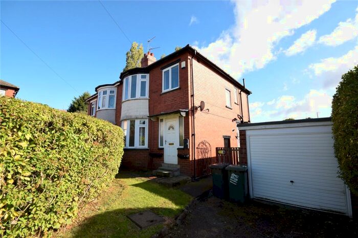 3 Bedroom Semi-Detached House To Rent In Montagu Grove, Leeds, West Yorkshire, LS8