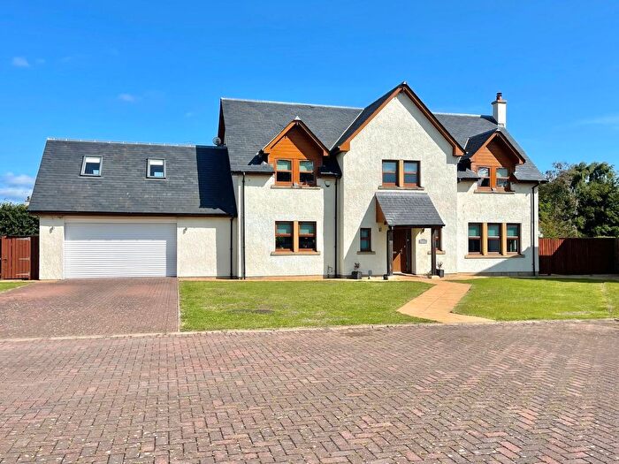 5 Bedroom Detached House For Sale In Boreland Steading, Cleish, KY13