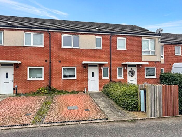 3 Bedroom Terraced House For Sale In Lamberhurst Mews, Ashford, TN23