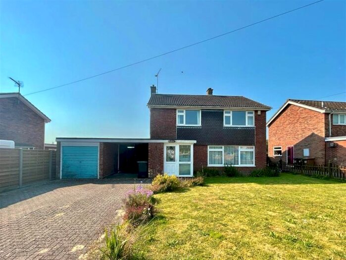 3 Bedroom Detached House For Sale In Noyes Avenue, Laxfield, Woodbridge, IP13