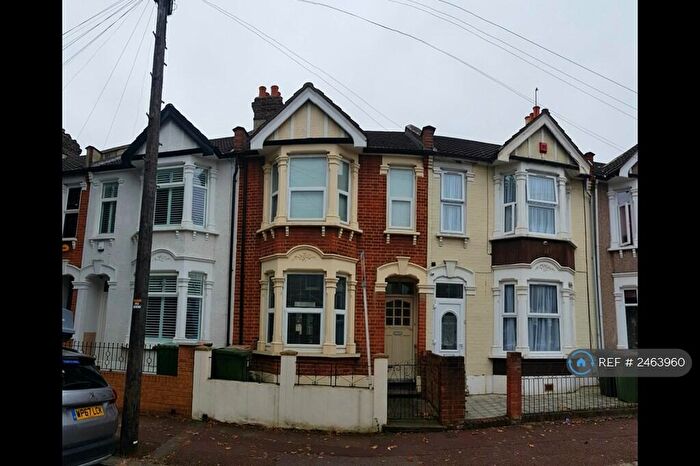 3 Bedroom Terraced House To Rent In Lichfield Road, London, E6