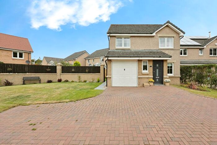 3 Bedroom Detached House For Sale In Tirran Drive, Dunfermline, Fife, KY11
