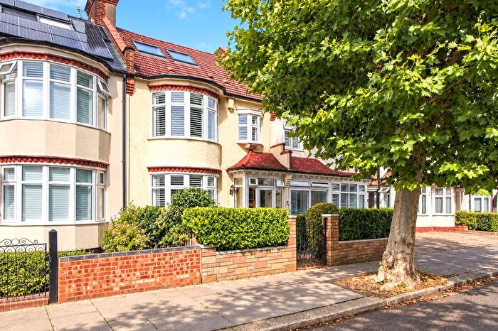 5 Bedroom Terraced House For Sale In Ashburton Avenue, Croydon, CR0