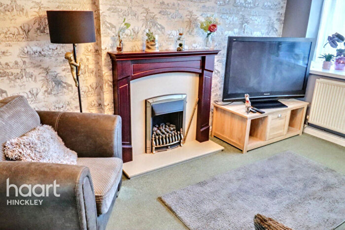 2 Bedroom Semi-Detached House For Sale In Charnwood Road, Leicester, LE9