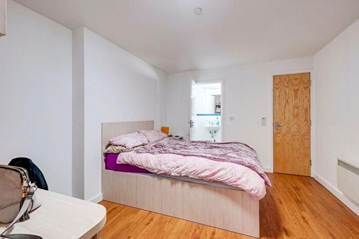 1 Bedroom Flat To Rent In Sturry Road, Canterbury, CT1