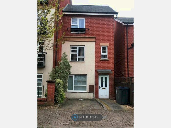 4 Bedroom Terraced House To Rent In Hospital Street, Erdington, Birmingham, B23