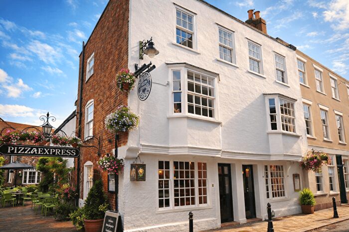 5 Bedroom End Of Terrace House For Sale In - Best Lane, CT1