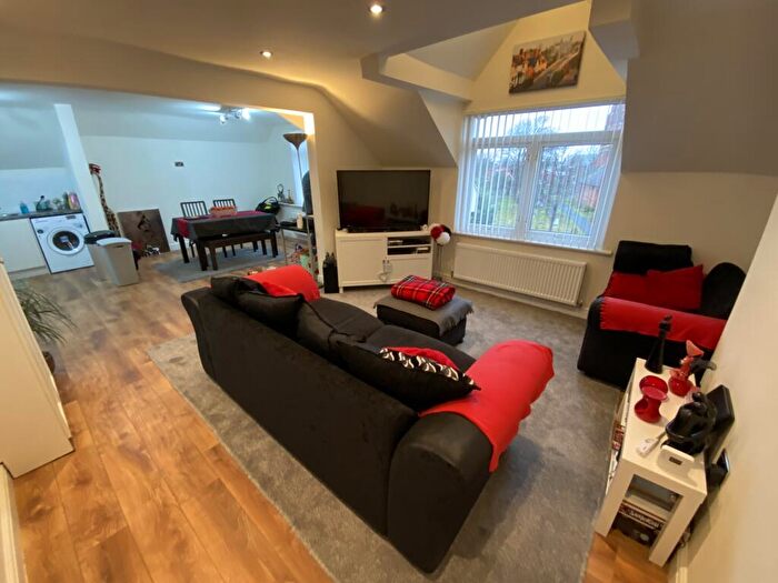 3 Bedroom Apartment To Rent In Flat B, St Annes Road East, FY8