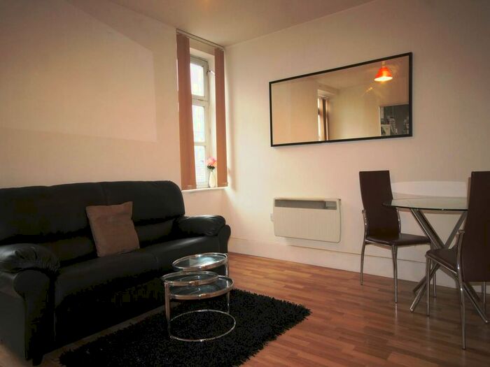 1 Bedroom Flat To Rent In Eastbrook Hall, - Leeds Road, Little Germany, BD1