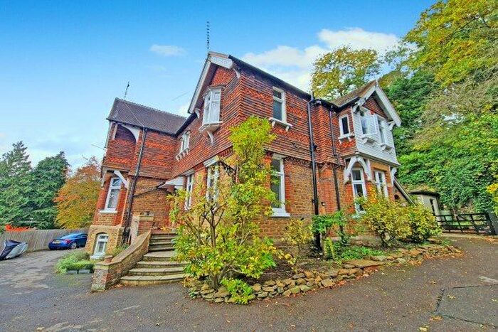 1 Bedroom Studio To Rent In Fairhill, Godalming, GU7