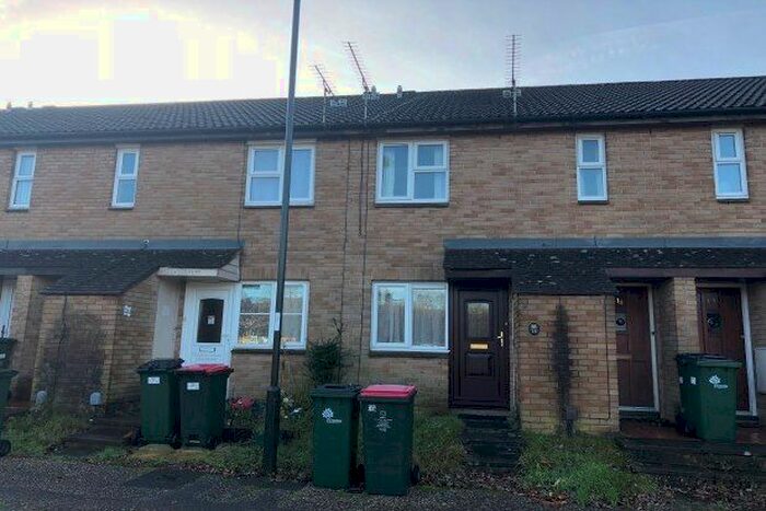 1 Bedroom Maisonette To Rent In St. Brelades Road, Crawley RH11