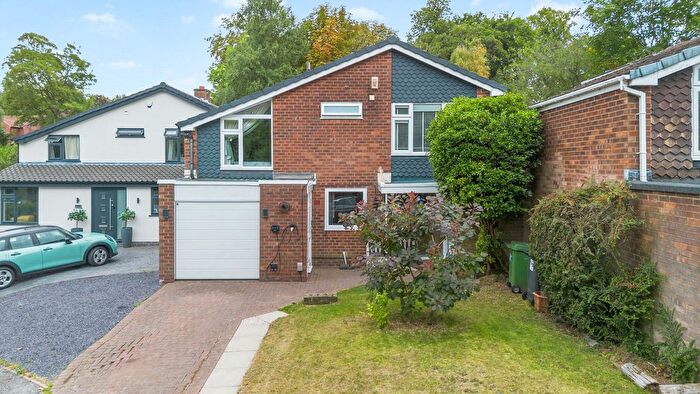 4 Bedroom Link Detached House For Sale In Snaefell Rise, Appleton, WA4