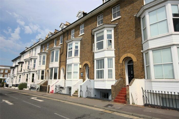 2 Bedroom Flat To Rent In Deal Castle Road, Deal, CT14
