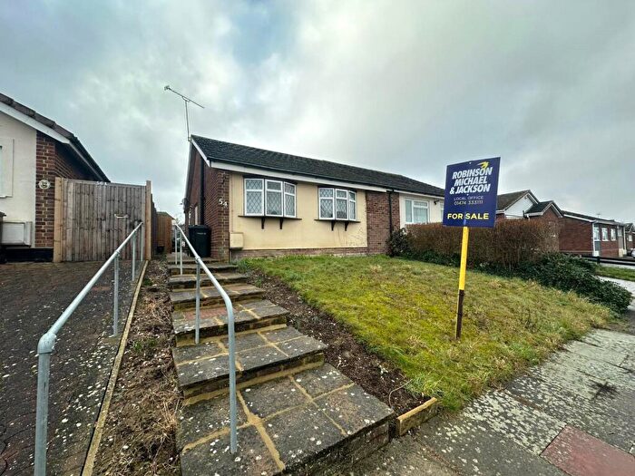 2 Bedroom Bungalow For Sale In Havisham Road, Chalk, Kent, DA12