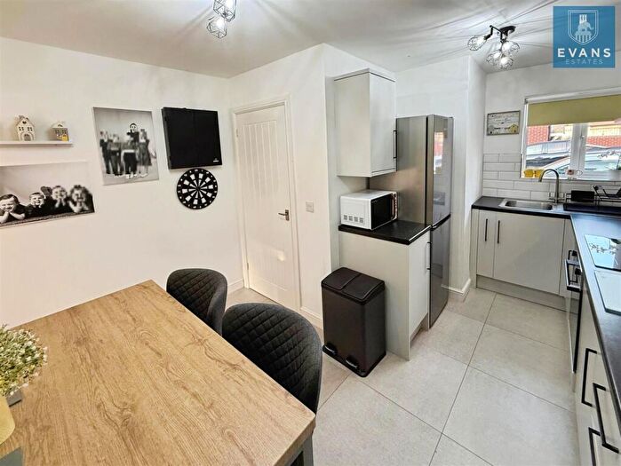 2 Bedroom Semi-Detached House For Sale In Marra Close, Keresley End, Coventry, CV7